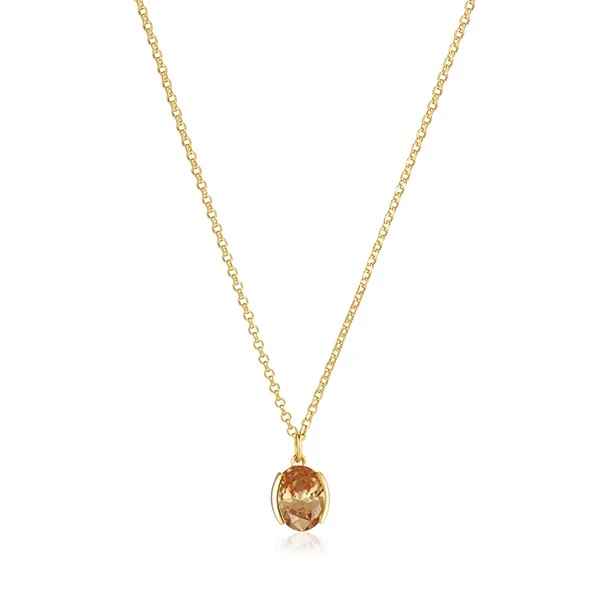 Voeg een sprankelende en vrolijke touch toe aan elke outfit met deze prachtige ketting van Sif Jakobs. De betoverende  gekleurde zirkonia hanger straalt elegantie uit, terwijl de ketting zelf, vervaardigd uit zilver met een  goudlaag, een tijdloze en luxe uitstraling heeft. Combineer de ketting met de bijpassende oorknoppen voor een complete look!